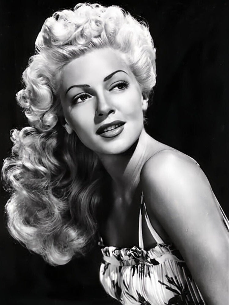 Lana Turner 8.5 x 11 Black and White Photograph Art Print Photo Collectibles:Photographic Images:Photographs Style Your Walls
